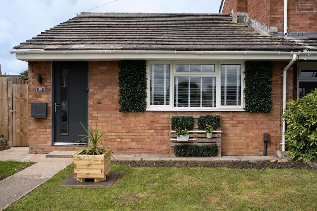 Bungalow In Keynsham Luaran gambar
